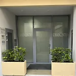 Casaincentro Civitanova 公寓 *